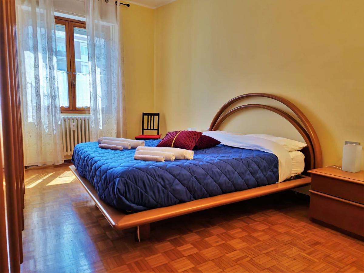 Giardino Sul Naviglio Apartamento Milão Exterior foto