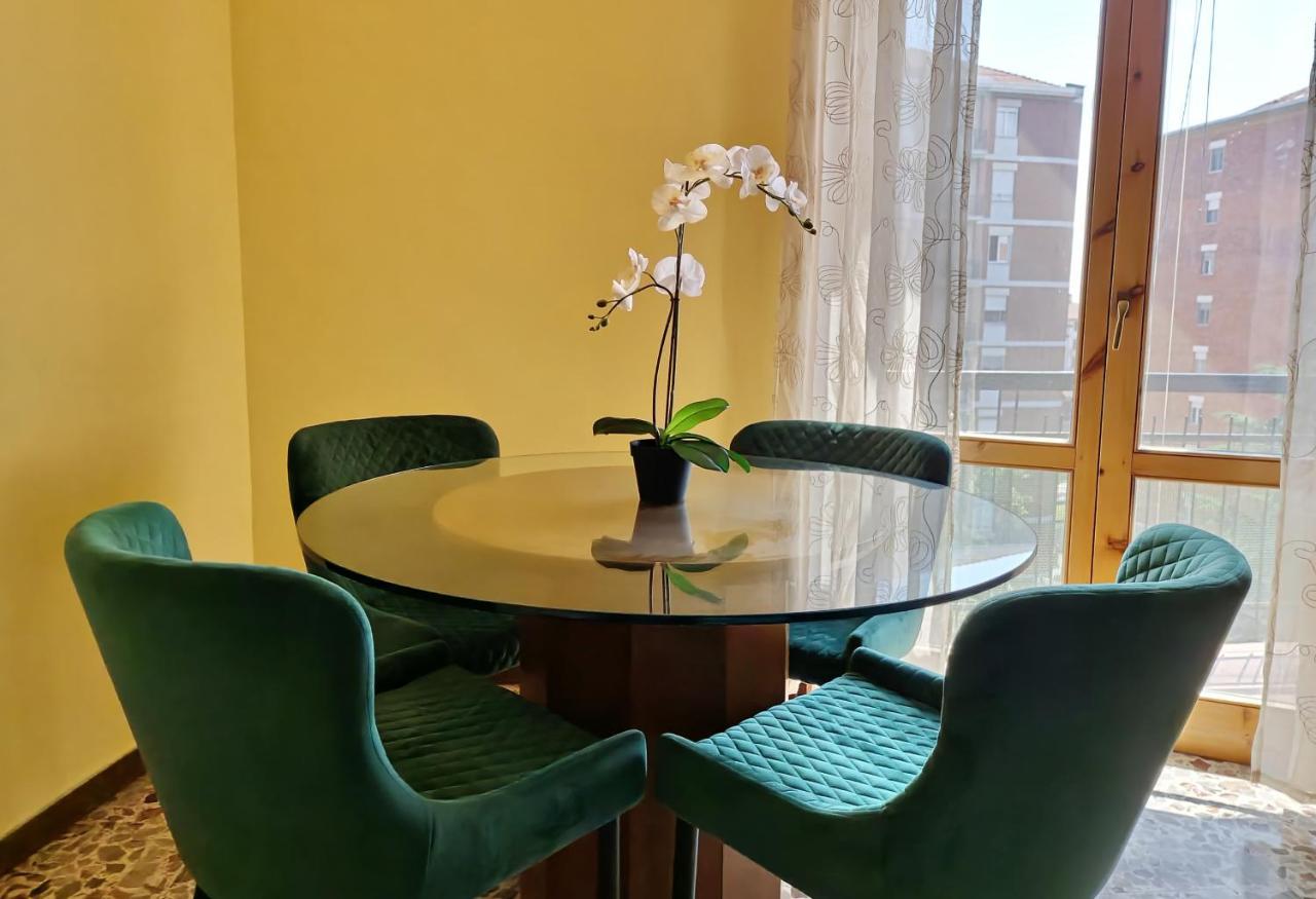 Giardino Sul Naviglio Apartamento Milão Exterior foto