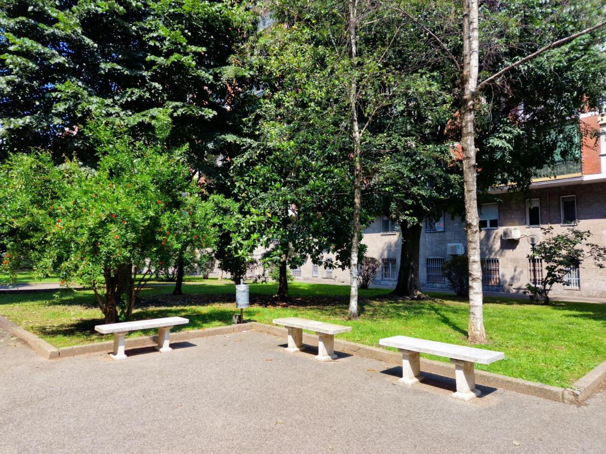 Giardino Sul Naviglio Apartamento Milão Exterior foto